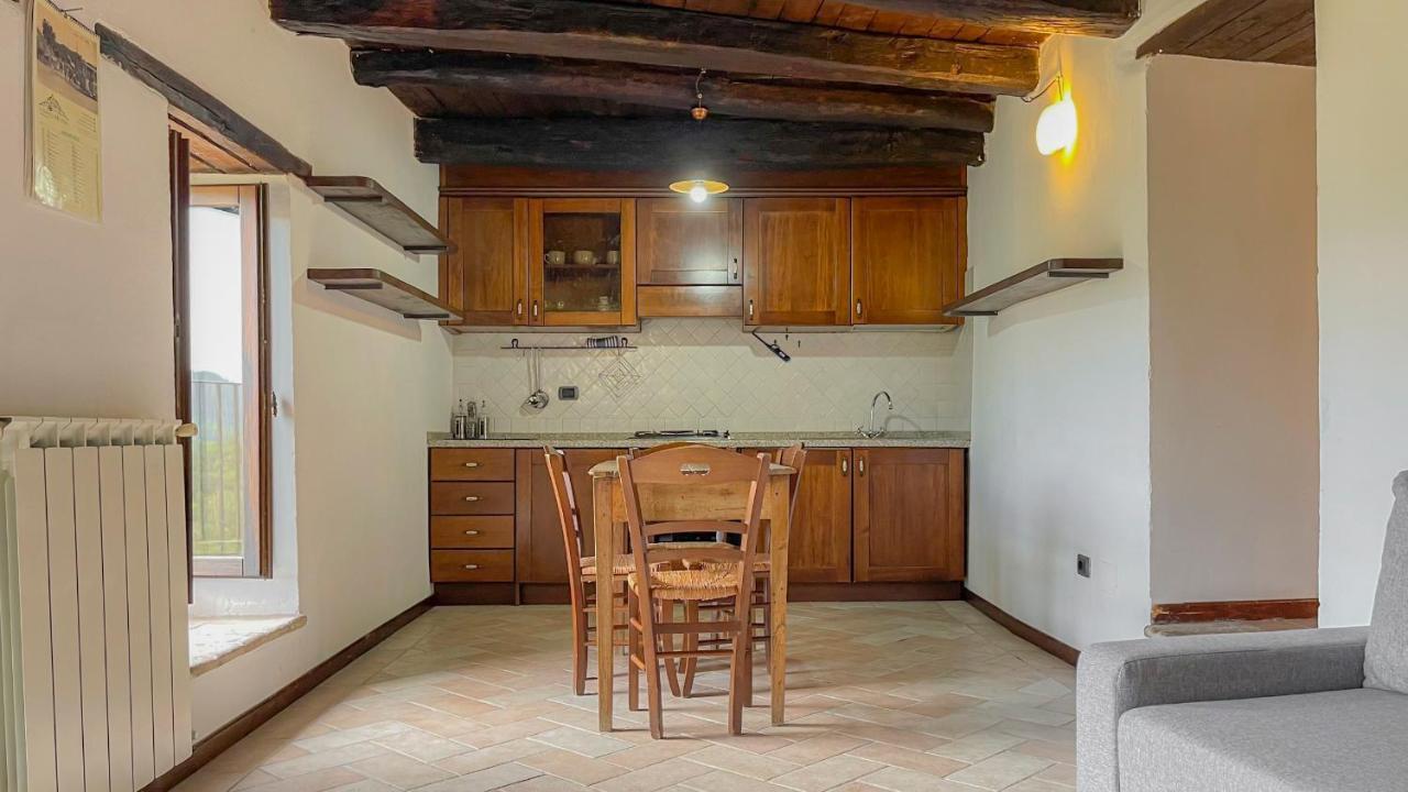 אפרטהוטל ארונה Borgo San Valentino מראה חיצוני תמונה